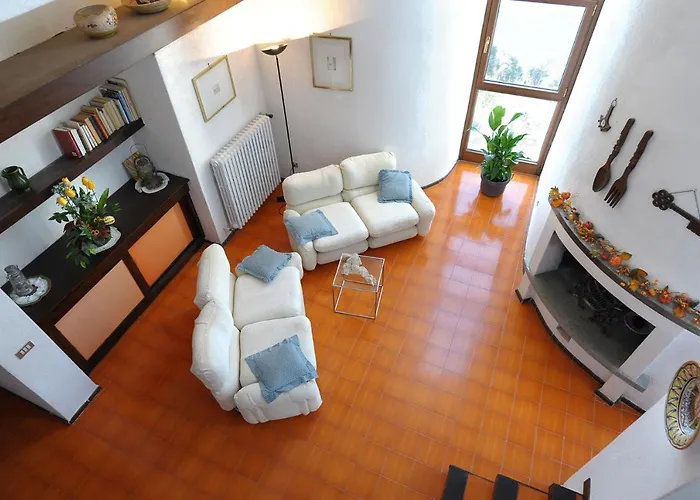 Valeria Villa Positano