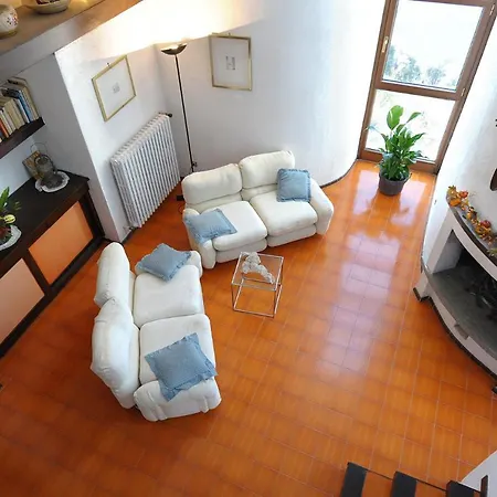 Valeria Villa Positano